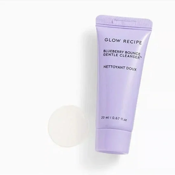 Glow Recipe | Blueberry Bounce Gentle Cleanser Deluxe Mini - Picture 4 of 4